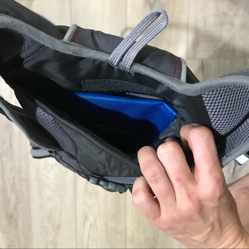 Camelbak Hydration Pack - Picture 6 of 7